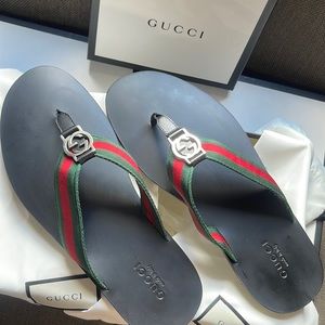 Gucci flip flops